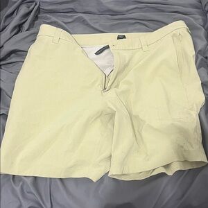 Lululemon Athletica Men's Tan Flat Front Shorts